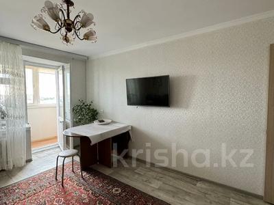 3-комнатная квартира, 60.5 м², 9/10 этаж, мкр 12 19 за 20 млн 〒 в Актобе, мкр 12