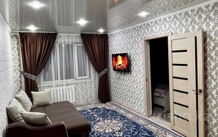 1-бөлмелі пәтер · 50 м² · 2/5 қабат, Кабанбай батыра — Центр | Евроремонт | Кондиционер, бағасы: 2 500 ₸ в Талдыкоргане — фото 5