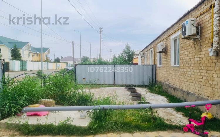 Үйдің бір бөлігі · 2 бөлме · 54 м² · 8 жүзд., Лесхоз ш/а., Кубаш Медеубаева 54/3, бағасы: 15 млн ₸ в Атырау, мкр Лесхоз — фото 2