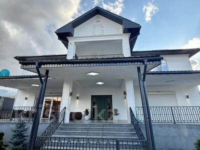 Отдельный дом · 9 комнат · 610 м² · 12 сот., мкр Карагайлы за 250 млн ₸ в Алматы, Наурызбайский р-н