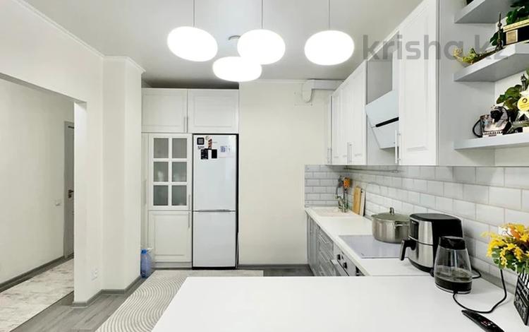 2-комнатная квартира · 61 м² · 7/12 этаж, Абиша Кекилбайулы 97а за 63 млн ₸ в Алматы, Бостандыкский р-н — фото 2