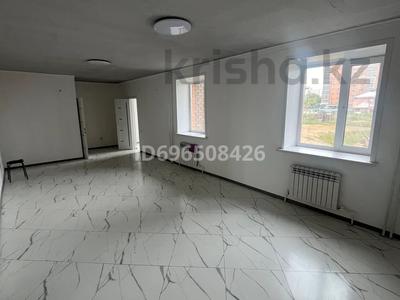 Коммерциялық жылжымайтын мүлік в Акмолинской обл.: Еркін · 90 м², бағасы: 250 000 〒 Еркін · 90 м², бағасы: 250 000 〒 в Кокшетау
