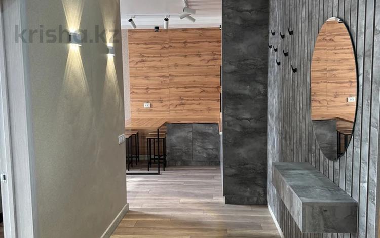 3-комнатная квартира · 62 м² · 7/9 этаж, Жамакаева 163а — Пархоменко за 28 000 ₸ в Семее — фото 7