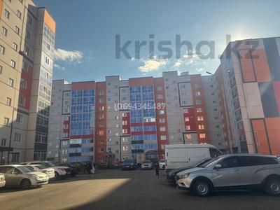 4-комнатная квартира · 130 м² · 1/9 этаж, Самал 110 за 31 млн 〒 в Уральске