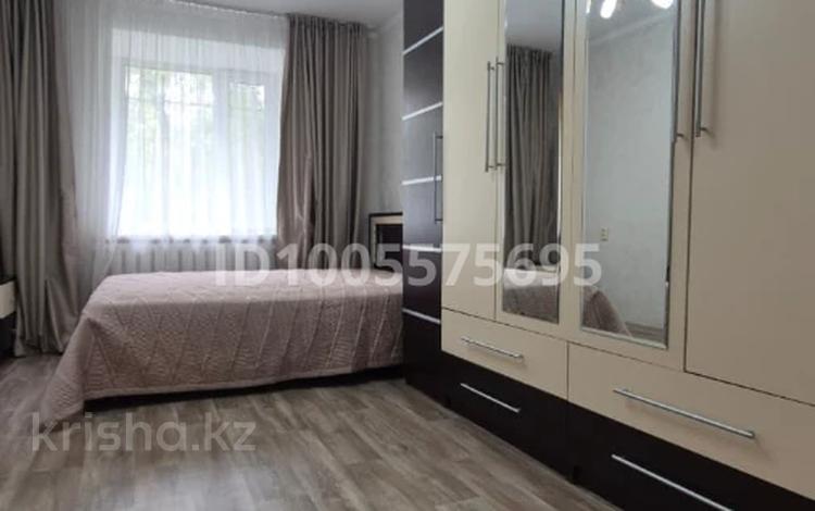 3-комнатная квартира · 61 м² · 1/5 этаж, мкр Новый Город 83\3 — Рядом налоговое управления за 22.5 млн ₸ в Караганде, Казыбек би р-н — фото 2