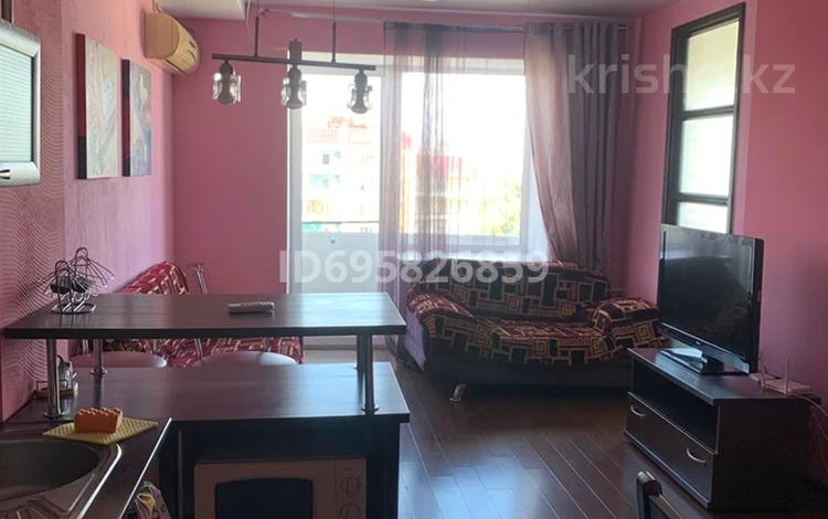 2-бөлмелі пәтер, 58 м², 12/12 қабат ай сайын, Славского 64/1, бағасы: 250 000 〒 в Усть-Каменогорске — фото 7