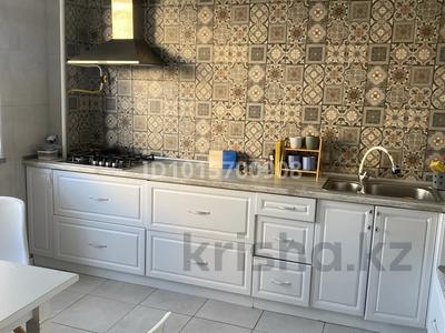 3-бөлмелі пәтер · 78 м² · 2/9 қабат, 33-ш/а. 20 — НИШ, бағасы: 180 000 ₸ в Актау, 33-й мкр