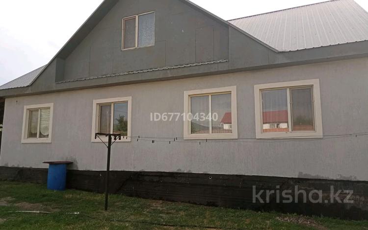 Отдельный дом • 5 комнат • 130 м² • 6 сот., Макатаев көшесі за 19.5 млн 〒 в Кендале — фото 2