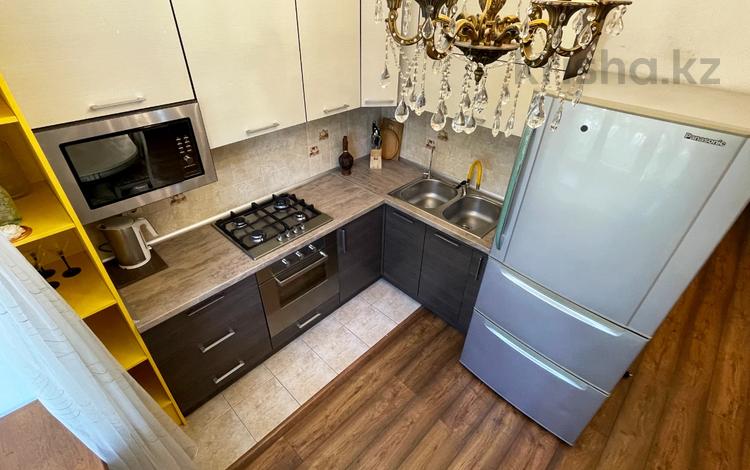 3-комнатная квартира · 75 м² · 3/5 этаж, улица Каныша Сатпаева 63 — Айманова за 380 000 ₸ в Алматы, Бостандыкский р-н — фото 2