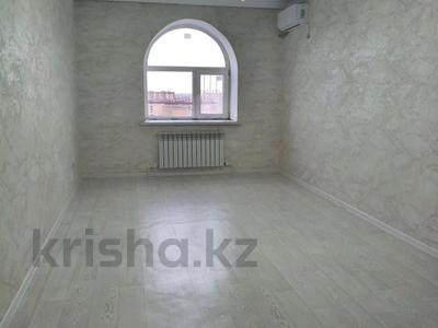 2-бөлмелі пәтер · 64 м² · 10/10 қабат, Алтын орда ш/а., Мангилик Ел, бағасы: 18 млн ₸ в Актобе, мкр. Алтын орда