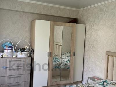 4-комнатная квартира · 59 м² · 1/5 этаж, Канипы Битибаевой 6А за 25.5 млн 〒 в Усть-Каменогорске