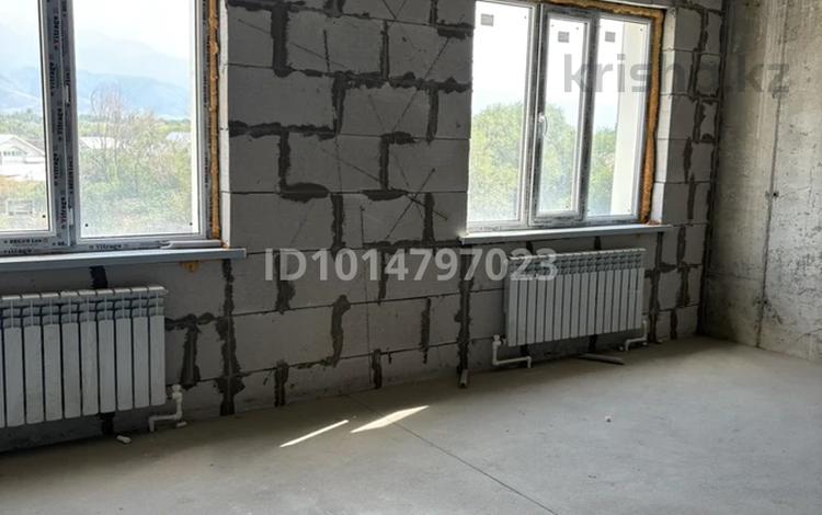 2-бөлмелі пәтер · 60.4 м² · 4/10 қабат, Абай Сити 272 — Райымбека, бағасы: 27 млн ₸ — фото 2