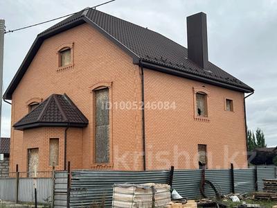 Часть дома · 7 комнат · 450 м² · 10 сот., Гранитная 6 за 50 млн 〒 в Рудном