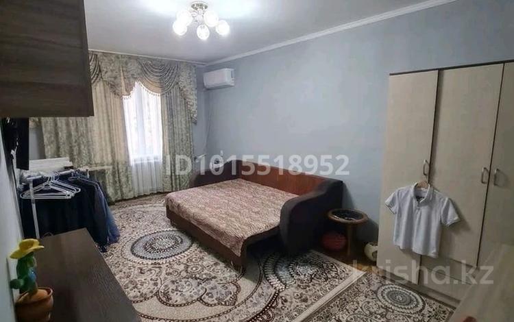 2-комнатная квартира · 43 м² · 5/5 этаж, Туркестанская 2/5 — Спутник центр молодёжи за 15.5 млн ₸ в Шымкенте, Аль-Фарабийский р-н — фото 2