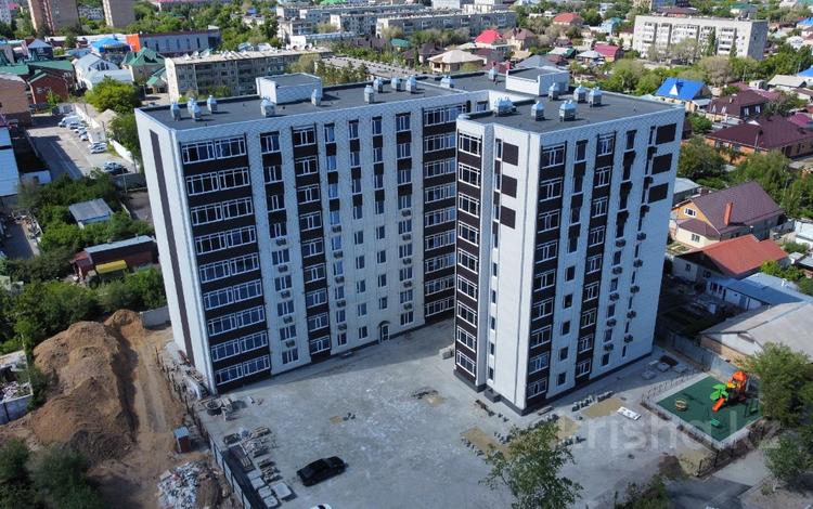 2-комнатная квартира, 75.4 м², 5/9 этаж, Каирбекова 83 за ~ 30.2 млн 〒 в Костанае — фото 2