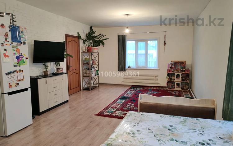 Отдельный дом · 4 комнаты · 81.6 м² · 10 сот., Село Байтерек — Астана за 12.8 млн 〒 в Бишкуле — фото 3