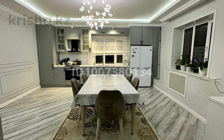 Отдельный дом · 5 комнат · 244 м² · 10 сот., Нурхан ахметбекова 38 за 130 млн 〒 в Астане, Сарайшык р-н — фото 2