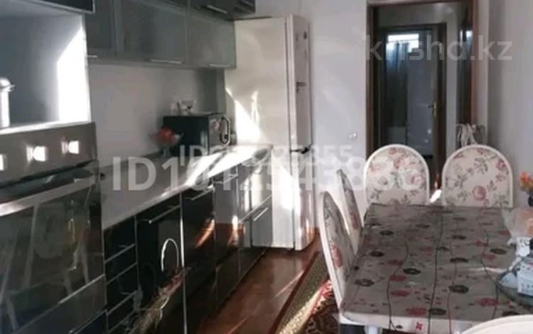 4-бөлмелі пәтер · 82 м² · 2/5 қабат, Қорқыт ата 140 — ГОВД маңайы. Тесік көпірге жақын орналасқан, бағасы: 140 000 ₸ в  — фото 2