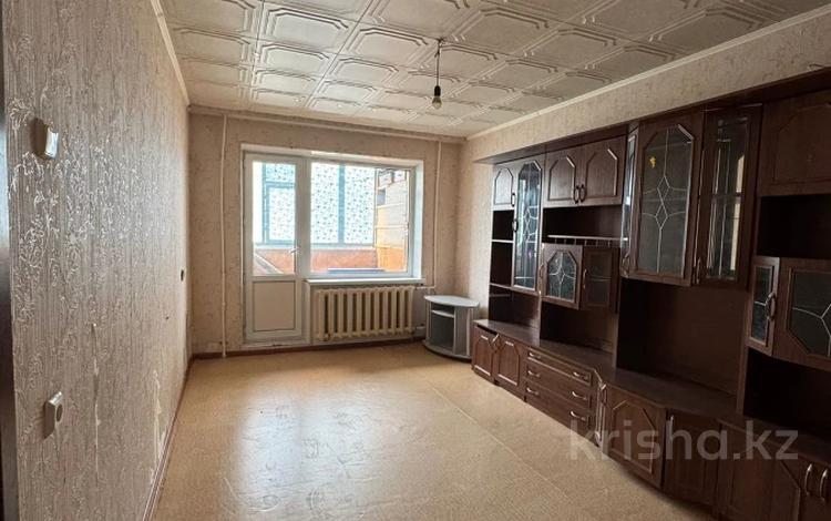 2-комнатная квартира · 50 м² · 4/9 этаж, мкр 11 за 15.5 млн 〒 в Актобе — фото 2