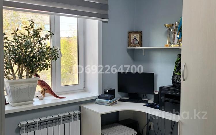 3-комнатная квартира, 80 м², 2/3 этаж, Гагарина 31 за 29 млн 〒 в Жезказгане — фото 2