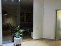 3-комнатная квартира, 103 м², 4/8 этаж, Жамал Омаровой 37 за 95 млн 〒 в Алматы, Медеуский р-н — фото 2