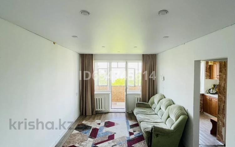 3-бөлмелі пәтер · 58 м² · 5/5 қабат, Габдуллина 42, бағасы: 19 млн ₸ в Кокшетау — фото 2