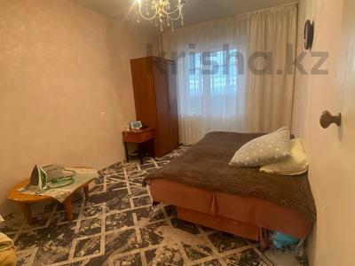 3-комнатная квартира, 64 м², 10/10 этаж, Камзина 352 за 17.5 млн 〒 в Павлодаре