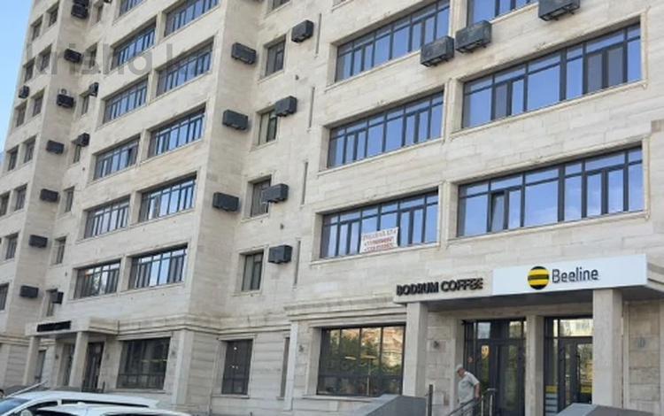 4-комнатная квартира · 125 м² · 2/9 этаж, Абулхаир хана 60 за 90 млн ₸ в Актобе — фото 2