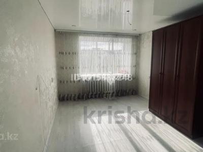 1 бөлме · 30 м² · 5/5 қабат, Муткенова 56 — Возле школы имени Бекхожина и областной больницы, бағасы: 27 000 ₸ в Павлодаре
