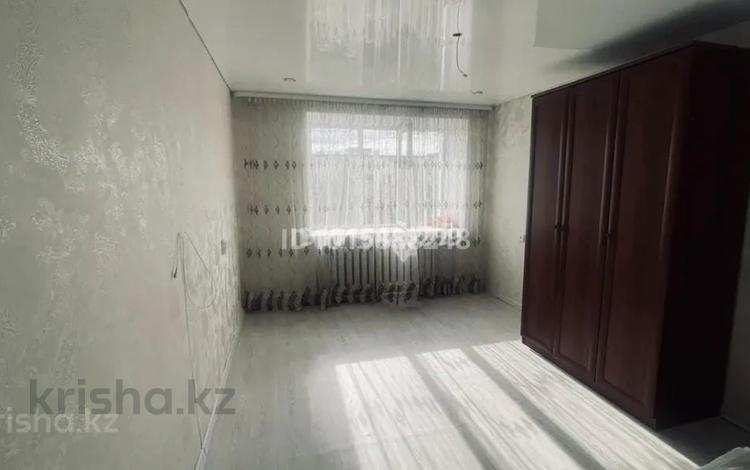 1 бөлме · 30 м² · 5/5 қабат, Муткенова 56 — Возле школы имени Бекхожина и областной больницы, бағасы: 27 000 ₸ в Павлодаре — фото 2