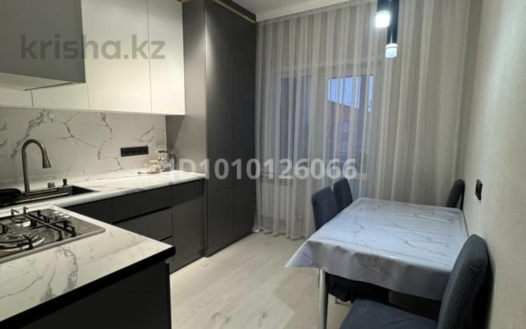 1-комнатная квартира · 40 м² · 3/3 этаж, мкр Уркер, Қожаберген жырау 24 — Сыпыра жырау за 16.5 млн ₸ в Астане, Нура р-н — фото 2