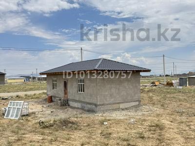 Жеке үй · 2 бөлме · 65 м² · 8 жүзд., Шаңырақ 155, бағасы: 6 млн ₸ в Таразе