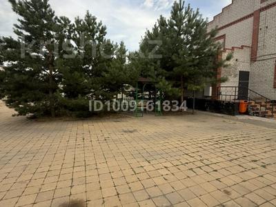Отдельный дом · 6 комнат · 241 м² · 11 сот., Ер таргын 37 за 180 млн ₸ в Астане, Алматы р-н