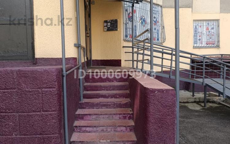 2-комнатная квартира · 52 м² · 1/9 этаж · помесячно, мкр Самал-2 за 315 000 〒 в Алматы, Медеуский р-н — фото 2