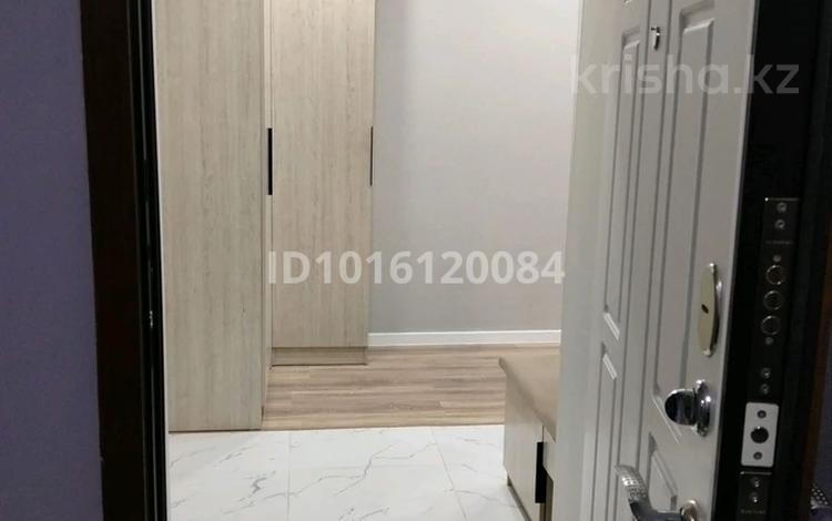 2-комнатная квартира · 46.5 м² · 2/9 этаж, Сатпаева 1 за 200 000 ₸ в Семее — фото 2