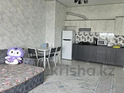 2-комнатная квартира · 48 м² · 10/12 этаж, улица Сейдуллы Байтерекова 2б — Айтеке Би за 28.5 млн ₸ в Шымкенте, Туран р-н