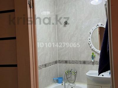 2-комнатная квартира · 48 м² · 3/5 этаж, Майкудук, Майкудук, 17й микрорайон 48 за 14 млн ₸ в Караганде, Алихана Бокейханова р-н