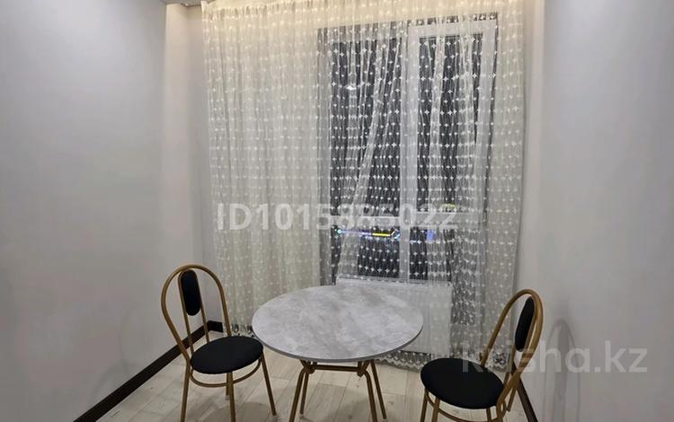 1-комнатная квартира · 37 м² · 8/9 этаж, мкр Шугыла, Жунисова 2/25 за 207 000 ₸ в Алматы, Наурызбайский р-н — фото 2