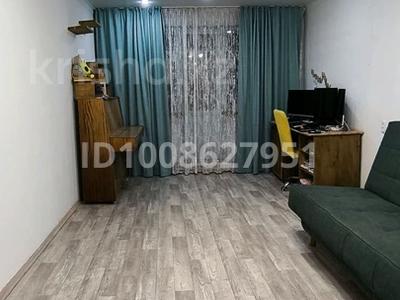 2-комнатная квартира · 44.6 м² · 5/5 этаж, 7 микрорайон 31 за 8 млн 〒 в Темиртау