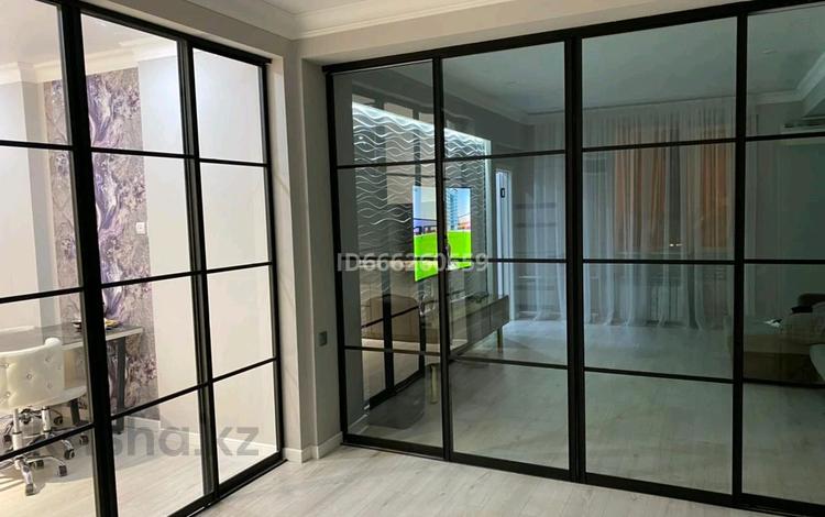 4-комнатная квартира · 110 м² · 3/3 этаж, улица Ибраева 155 — Бауыржан М за 70 млн ₸ в Семее — фото 2