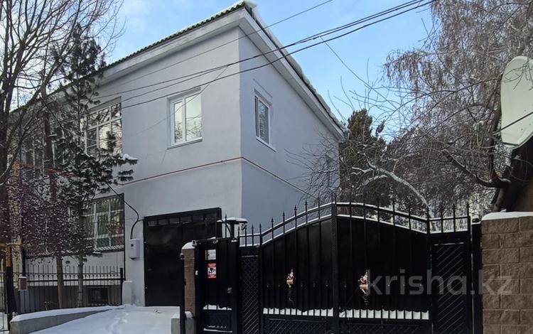 Часть дома · 4 комнаты · 212 м² · 10 сот., мкр Шубар, Балауса 6 за ~ 190 млн ₸ в Астане, Есильский р-н — фото 2