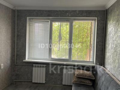 1-бөлмелі пәтер · 30 м² · 1/5 қабат, 12-й микрорайон, 12-й микрорайон — Уалиханва сайрамская, бағасы: 15 млн ₸ в Шымкенте, Енбекшинский р-н