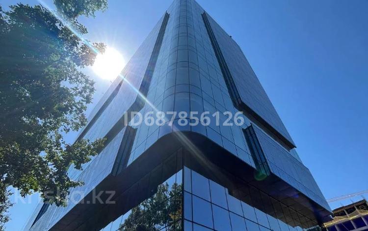 Офисы • 400 м² за 6 млн 〒 в Алматы, Алмалинский р-н — фото 24
