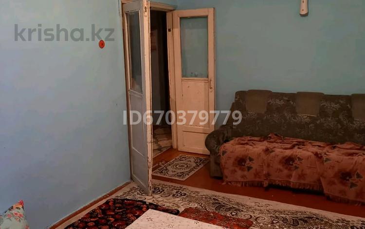 3-комнатная квартира, 62 м², 4/5 этаж, Оңдасынова 49 за 15 млн 〒 в Туркестане — фото 2