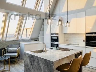 3-комнатная квартира · 79 м² · 19/20 этаж, Аль-Фараби 11 за 55 000 ₸ в Алматы, Бостандыкский р-н
