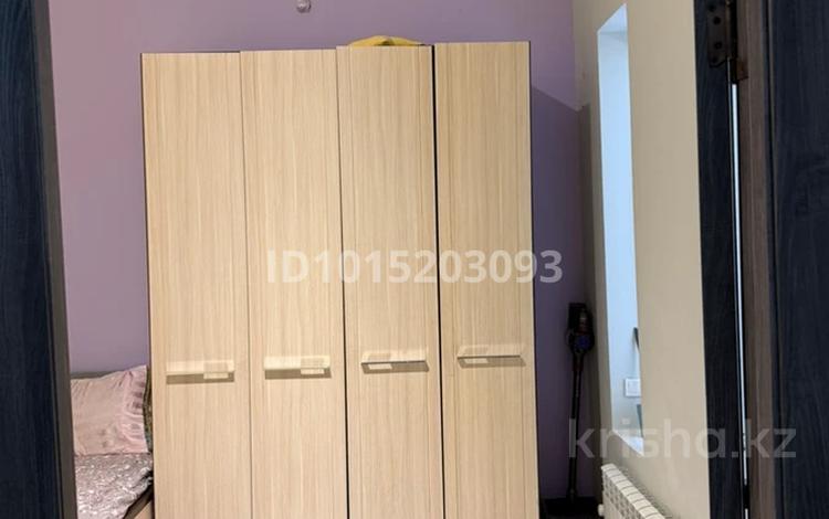 Жеке үй · 2 бөлме · 100 м² · 9 жүзд., Самал-2 ш/а., Бисен Саппаева 23, бағасы: 250 000 ₸ в Атырау, мкр Самал-2 — фото 2