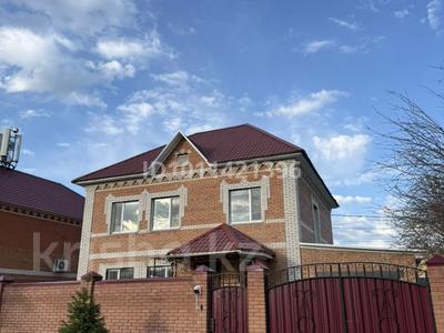 Отдельный дом · 3 комнаты · 246 м² · 4 сот., Правдухина 2/6 — Лазурная за 800 000 ₸ в Уральске