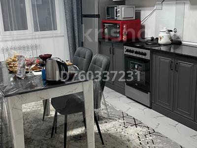 2-комнатная квартира · 70 м² · 9/10 этаж, Кульджинский тракт — Бухтарминская за 250 000 ₸ в Алматы, Турксибский р-н