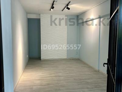 Свободное назначение, офисы, магазины и бутики, склады, салоны красоты, медцентры и аптеки, студии · 18 м² за 300 000 〒 в Алматы, Ауэзовский р-н