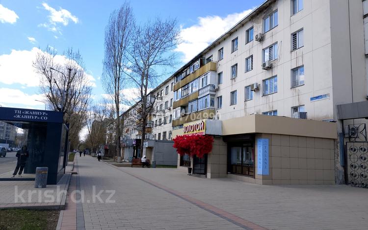 2-бөлмелі пәтер · 46 м² · 2/5 қабат, проспект Абая — ТЦ жаннур, бағасы: ~ 21.3 млн ₸ в Астане, р-н Байконур — фото 2